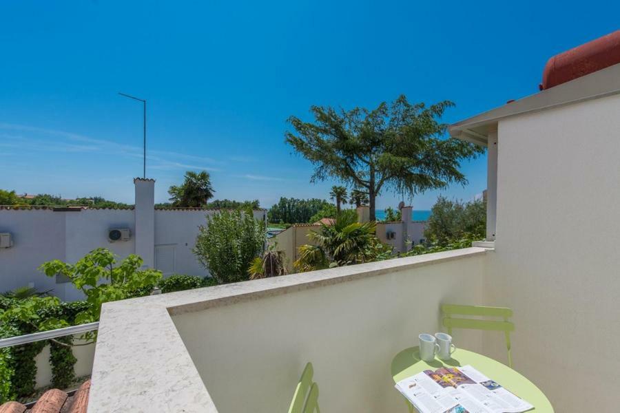 Holiday Home M&M Novigrad Istria Exteriör bild
