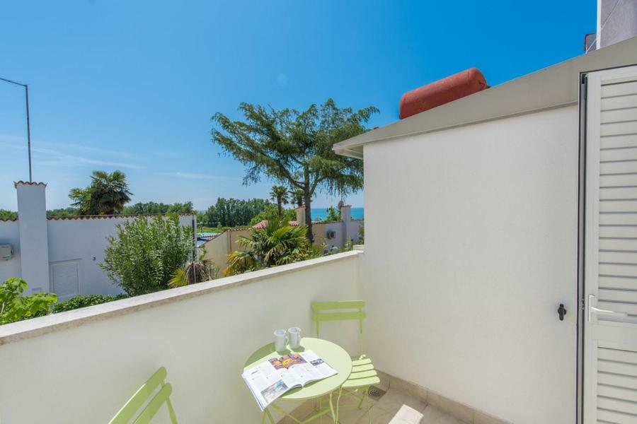 Holiday Home M&M Novigrad Istria Exteriör bild
